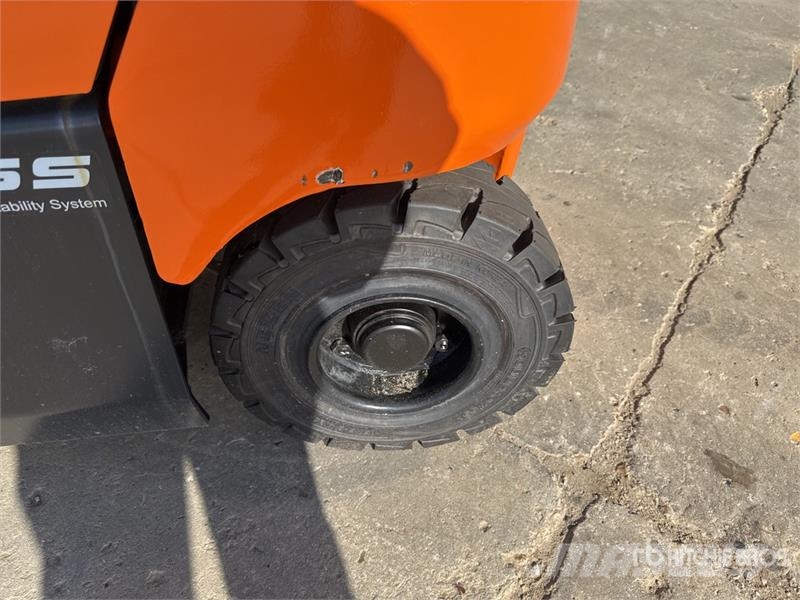 Doosan B20X-7 Plus 2000 kg Chariot Elevateur Electric For Electric forklifts