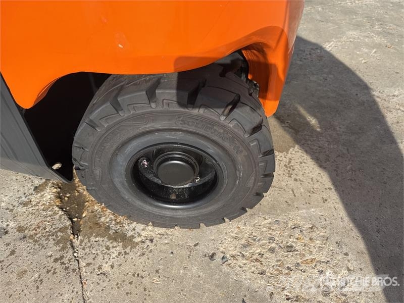 Doosan B20X-7 Plus 2000 kg Chariot Elevateur Electric For شاحنات ذات رافعات شوكية تعمل بالكهرباء