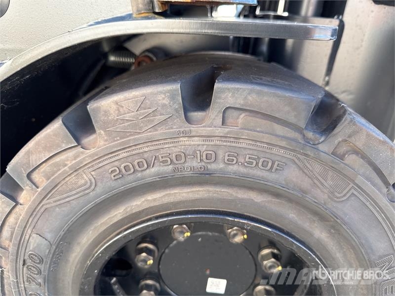 Doosan B20X-7 Plus 2000 kg Chariot Elevateur Electric For Electric forklifts