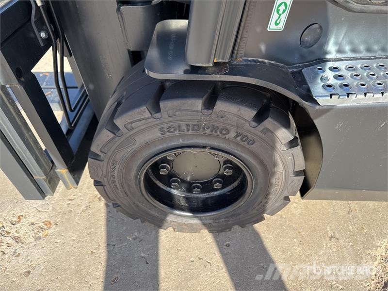 Doosan B20X-7 Plus 2000 kg Chariot Elevateur Electric For Electric forklifts