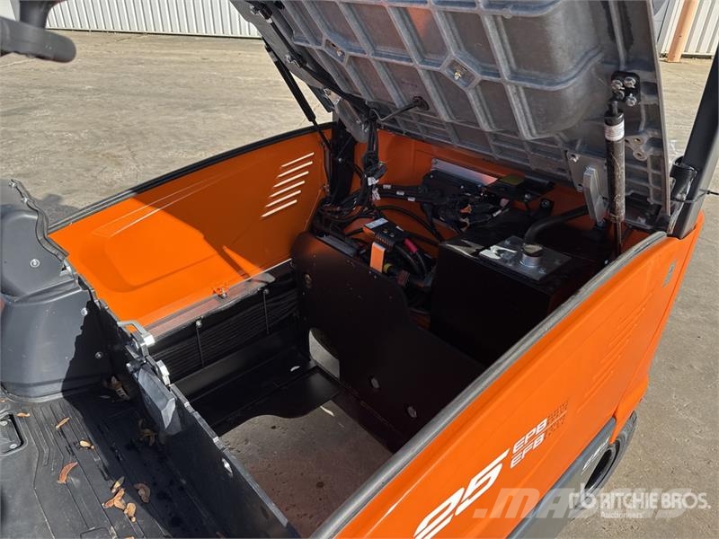 Doosan B25X-7 Plus 2500 kg Chariot Elevateur Electric For Electric forklifts