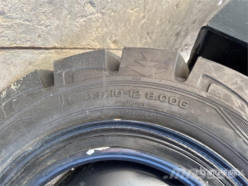 Doosan B35X-7 PLUS 3500 kg Chariot Elevateur Electric For شاحنات ذات رافعات شوكية تعمل بالكهرباء