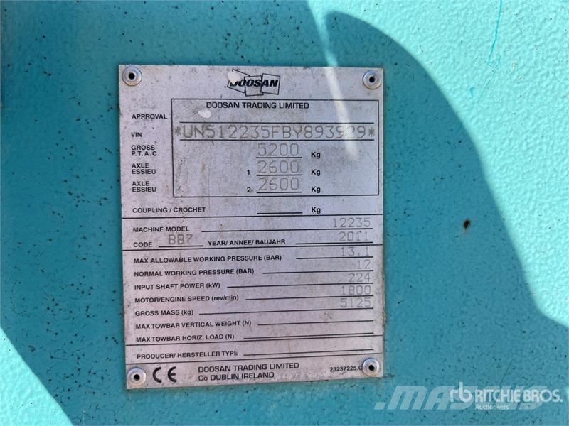 Doosan B87 Mobile Compresseur A Air Air Compressor (Inope Compressors