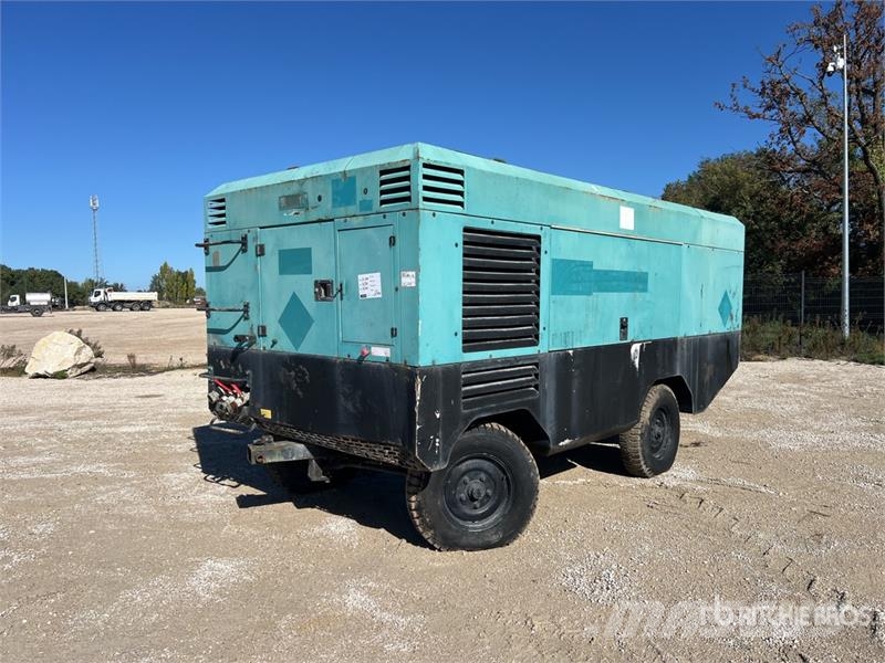Doosan B87 Mobile Compresseur A Air Air Compressor (Inope Compressors