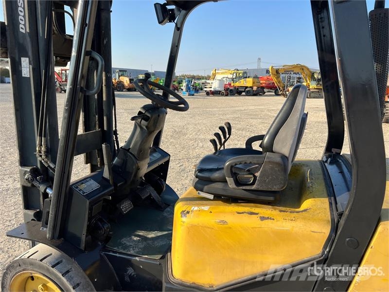 Doosan D33S-3 Forklift Wózki widłowe inne
