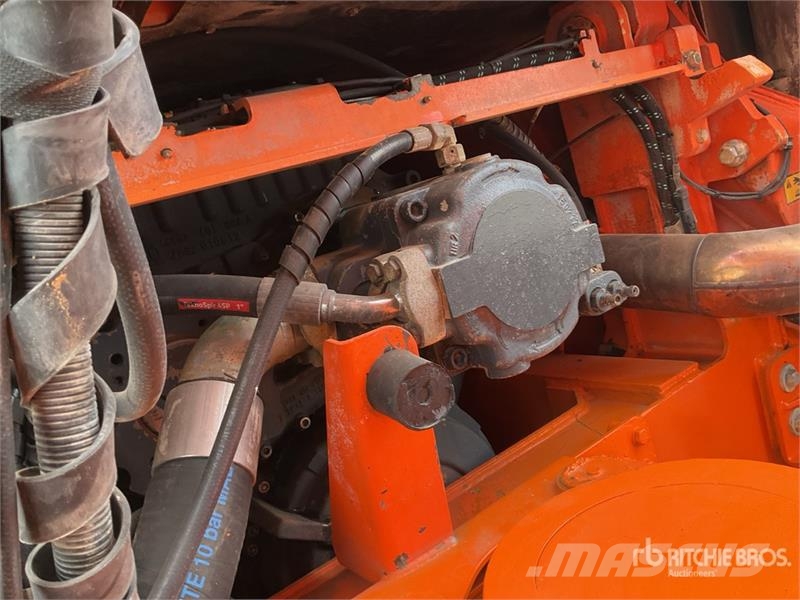 Doosan DA30 Tombereau articulé