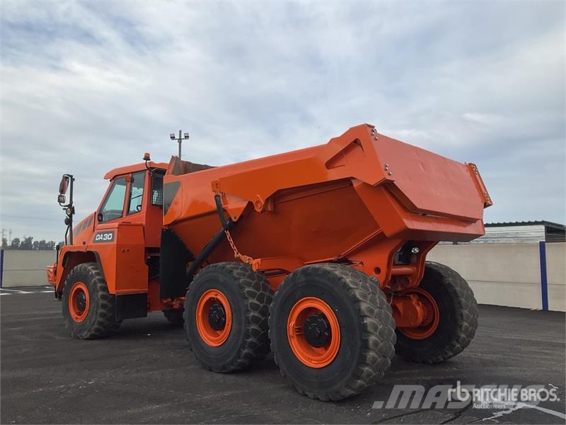 Doosan DA30 Tombereau articulé
