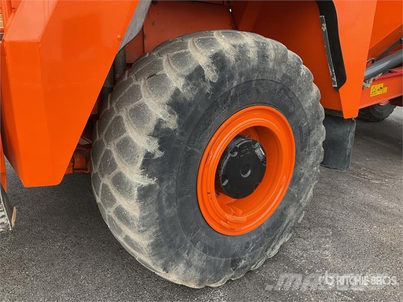 Doosan DA30 Tombereau articulé