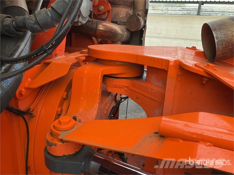 Doosan DA30 Tombereau articulé