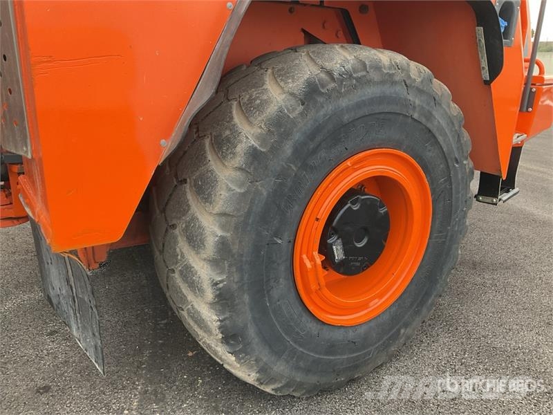 Doosan DA30 Tombereau articulé