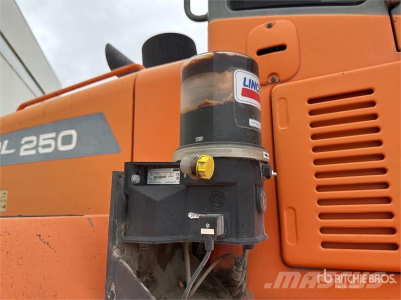 Doosan DL250-3 Фронтальные погрузчики