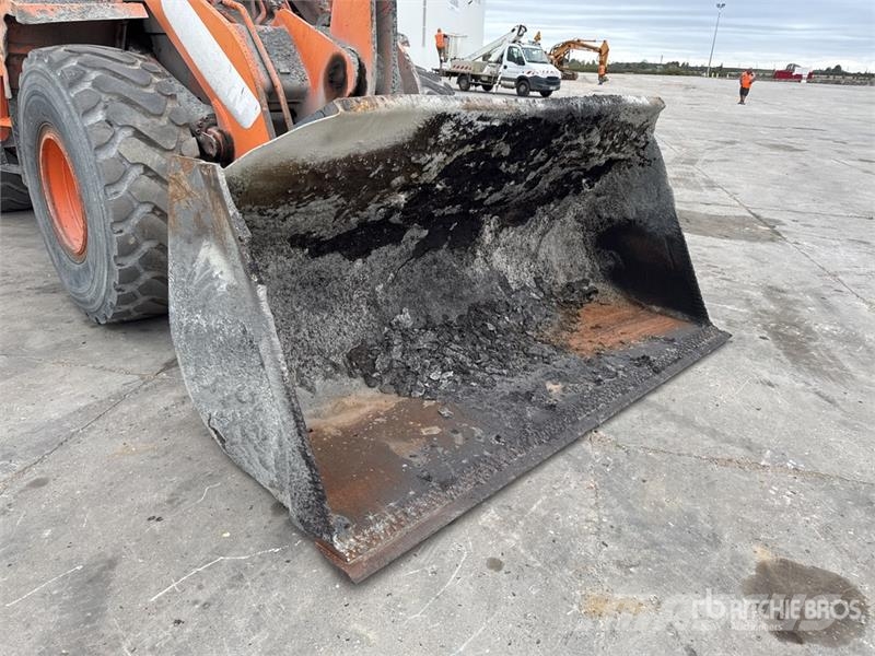 Doosan DL250-3 Фронтальные погрузчики