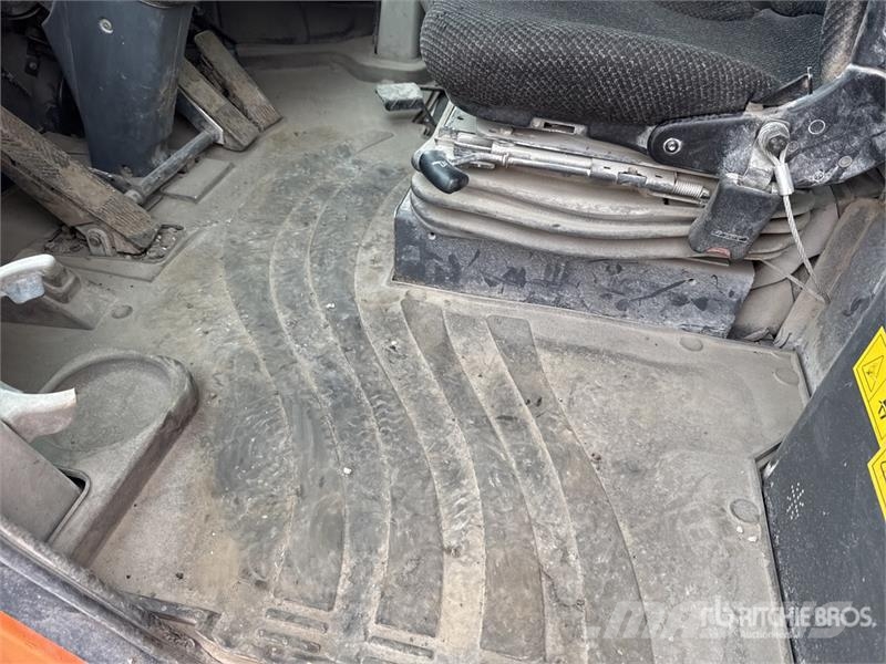 Doosan DL250-3 Фронтальные погрузчики