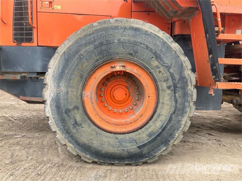 Doosan DL420 Pyöräkuormaajat