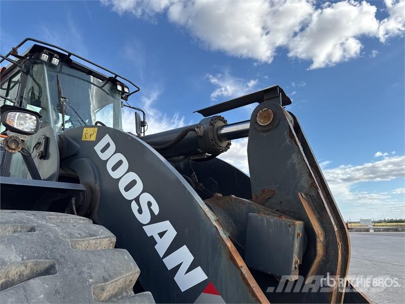 Doosan DL550 Chargeuse Sur Pneus Wheel Loader Kolesové nakladače
