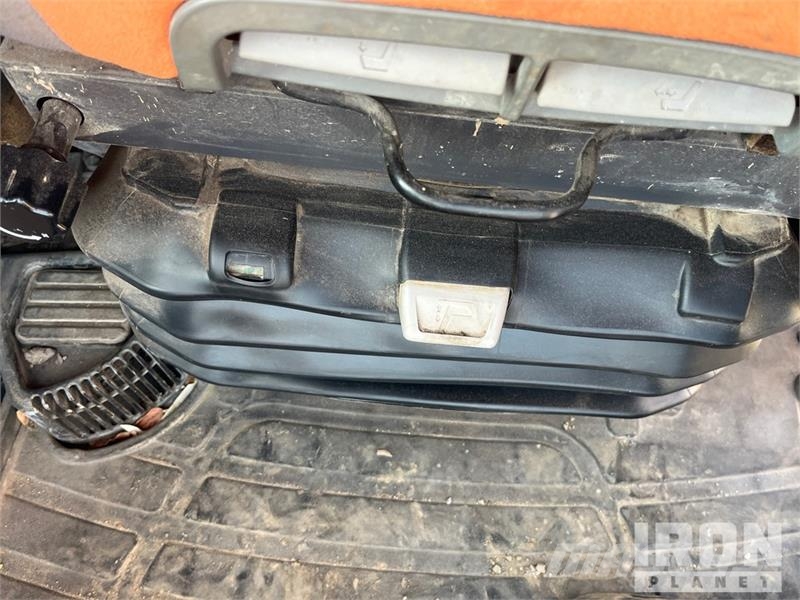 Doosan DX140 LCR-5 Tracked Excavator Escavatori cingolati