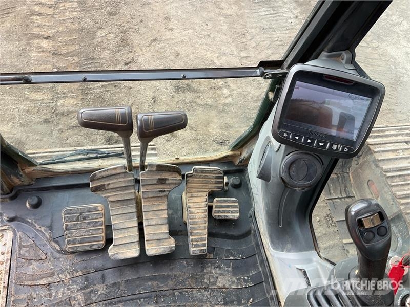 Doosan DX140LC-5 Tracked Excavator Crawler excavators