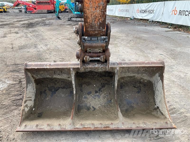 Doosan DX140LC-5 Tracked Excavator Crawler excavators