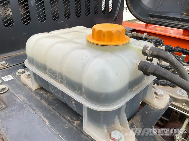 Doosan DX140LC-5 Tracked Excavator Crawler excavators