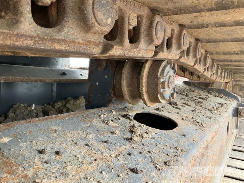 Doosan DX140LC-5 Tracked Excavator Crawler excavators
