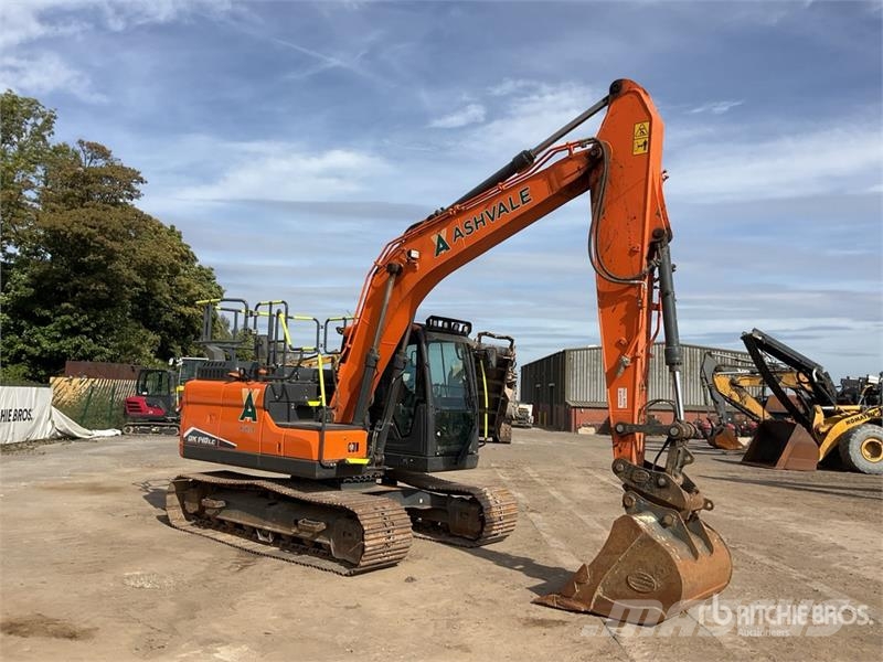 Doosan DX140LC-7 Tracked Excavator Excavadoras de cadenas