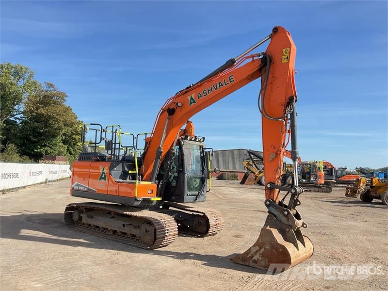 Doosan DX140LC-7 Tracked Excavator Excavadoras de cadenas