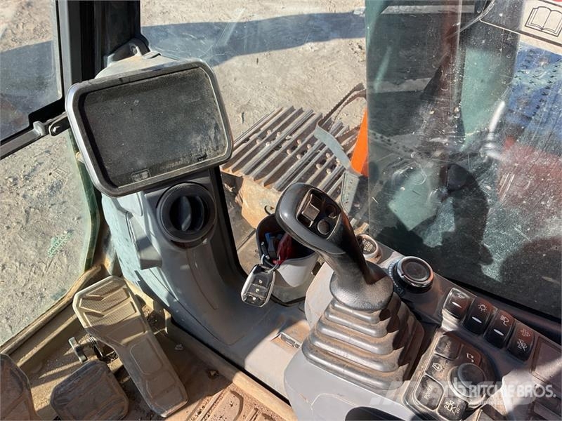 Doosan DX140LC-7 Tracked Excavator Escavadoras de rastos
