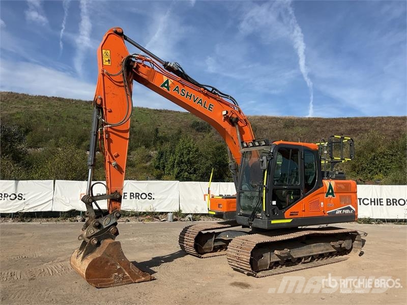 Doosan DX140LC-7 Tracked Excavator Excavadoras de cadenas
