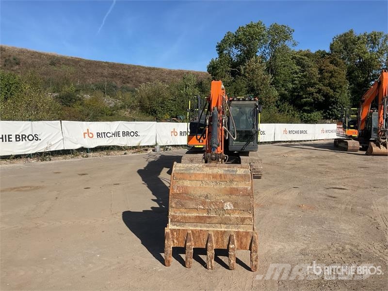 Doosan DX140LC-7 Tracked Excavator Excavadoras de cadenas