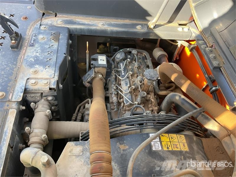 Doosan DX140LC-7 Tracked Excavator Excavadoras de cadenas