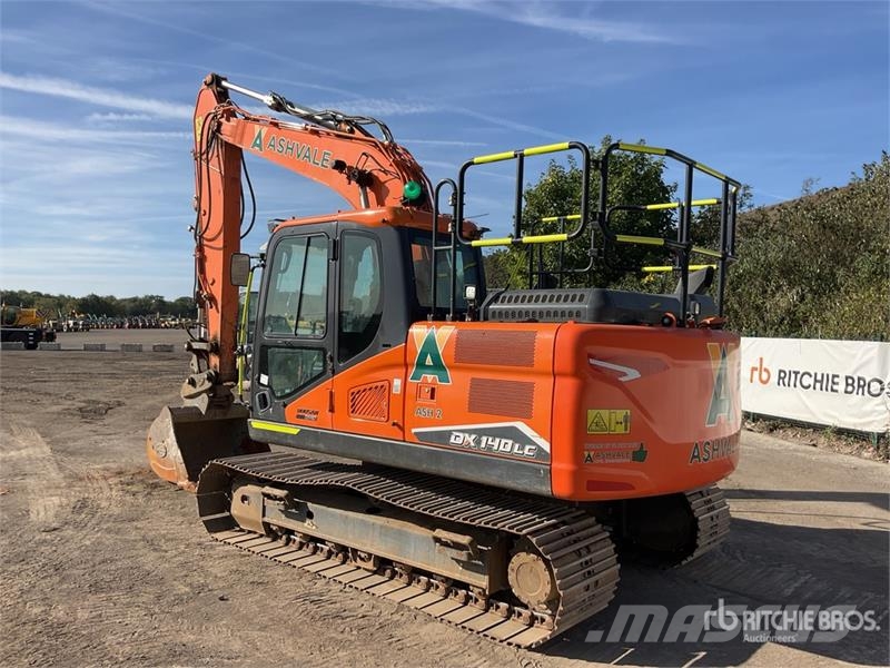 Doosan DX140LC-7 Tracked Excavator Excavadoras de cadenas