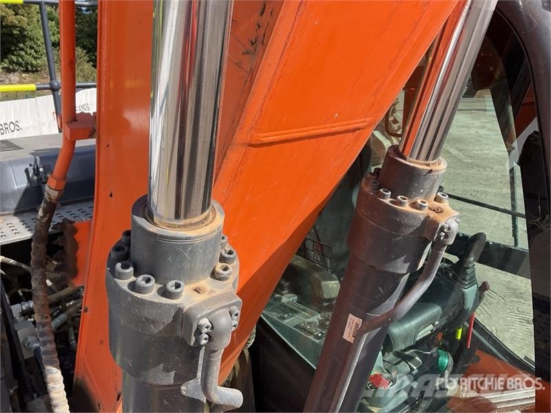 Doosan DX140LC-7 Tracked Excavator Excavadoras de cadenas