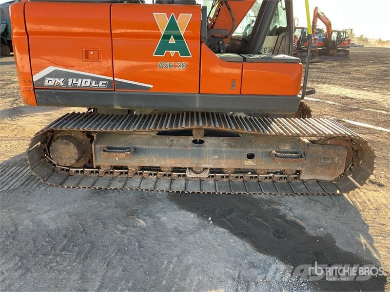 Doosan DX140LC-7 Tracked Excavator Escavadoras de rastos