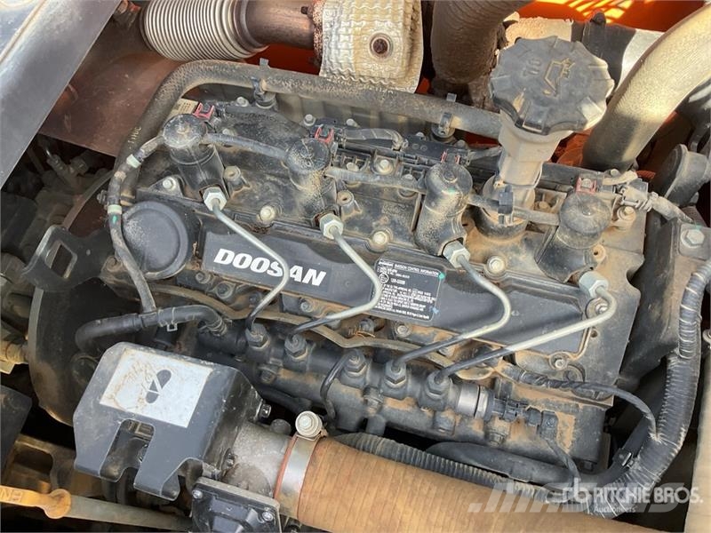 Doosan DX140LC-7 Tracked Excavator Excavadoras de cadenas