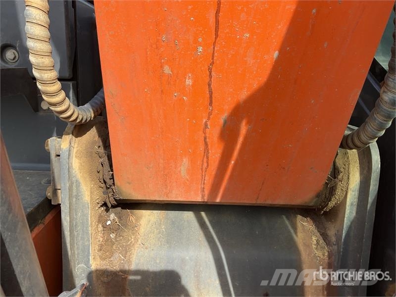 Doosan DX140LC-7 Tracked Excavator Bagri goseničarji