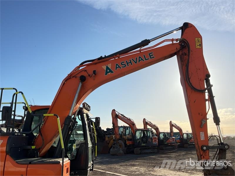Doosan DX140LC-7 Tracked Excavator Escavadoras de rastos