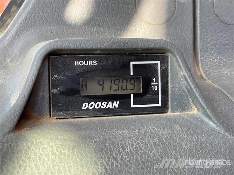 Doosan DX140LC-7 Tracked Excavator Escavadoras de rastos