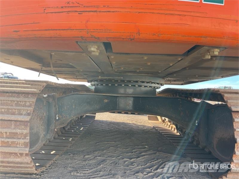 Doosan DX140LC-7 Tracked Excavator Escavadoras de rastos