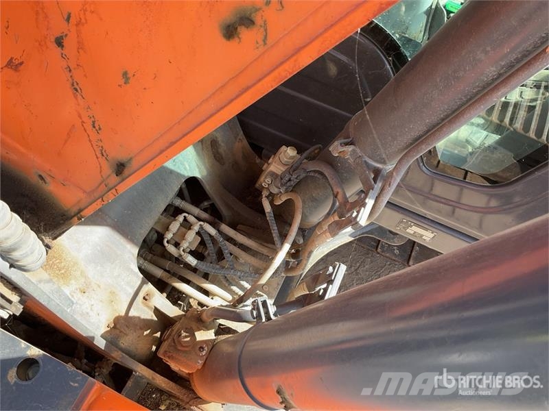 Doosan DX140LC-7 Tracked Excavator Excavadoras de cadenas