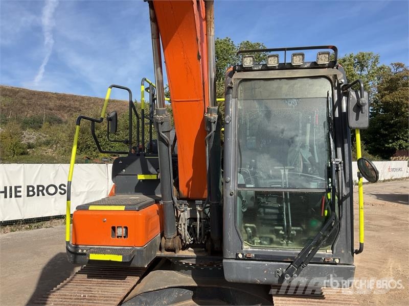 Doosan DX140LC-7 Tracked Excavator Excavadoras de cadenas