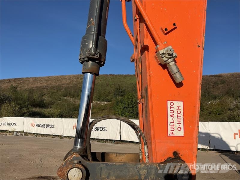 Doosan DX140LC-7 Tracked Excavator Escavadoras de rastos
