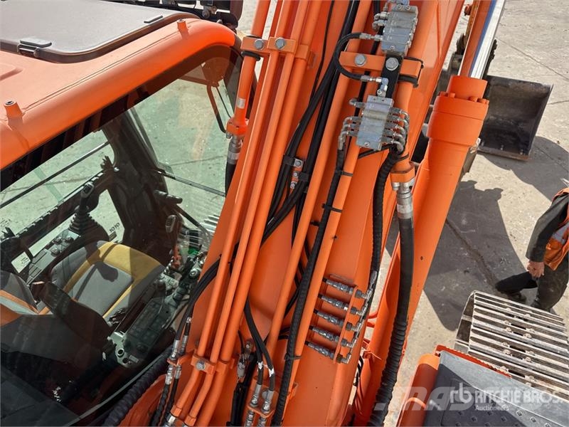 Doosan DX225LC-3 Pelle Sur Chenilles Tracked Excavator Escavatori cingolati