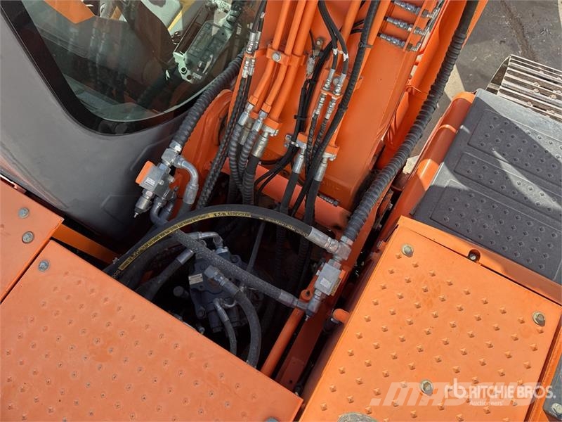Doosan DX225LC-3 Pelle Sur Chenilles Tracked Excavator Escavatori cingolati