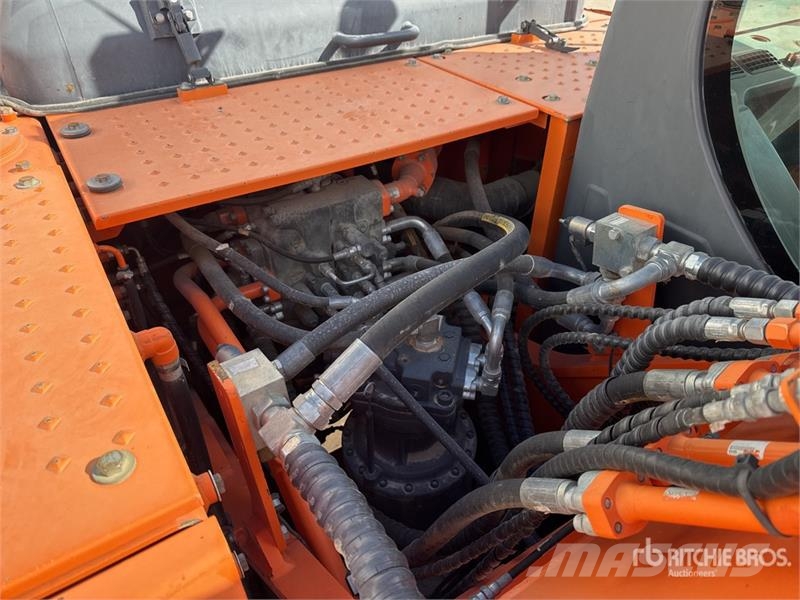 Doosan DX225LC-3 Pelle Sur Chenilles Tracked Excavator Escavatori cingolati