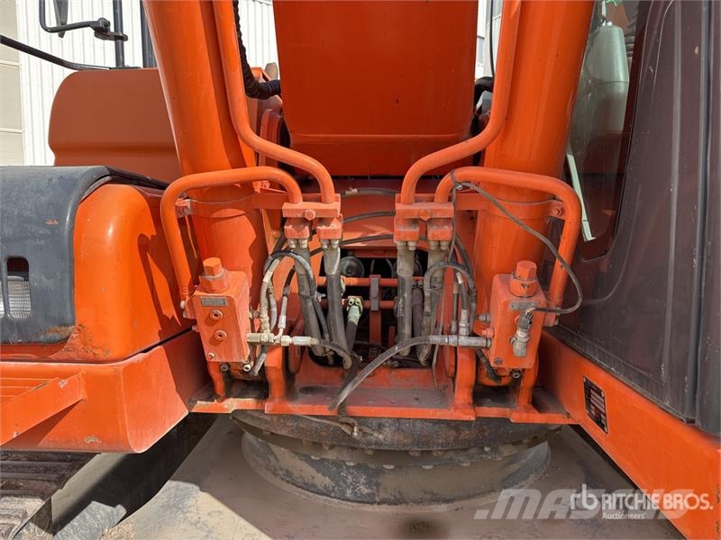 Doosan DX225LC-3 Pelle Sur Chenilles Tracked Excavator Escavatori cingolati