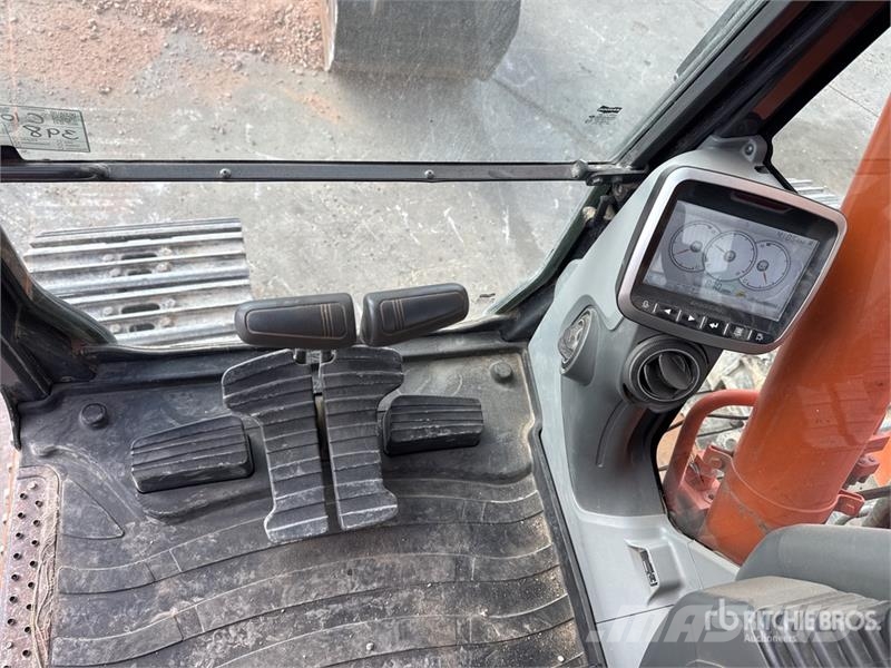 Doosan DX225LC-3 Pelle Sur Chenilles Tracked Excavator Escavatori cingolati