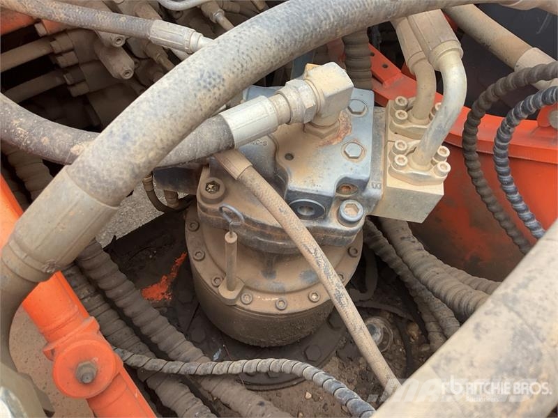 Doosan DX225LC-3 Tracked Excavator Pelle sur chenilles