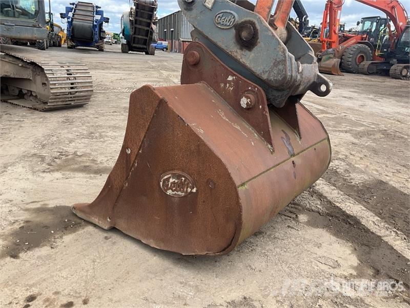 Doosan DX225LC-3 Tracked Excavator Pelle sur chenilles