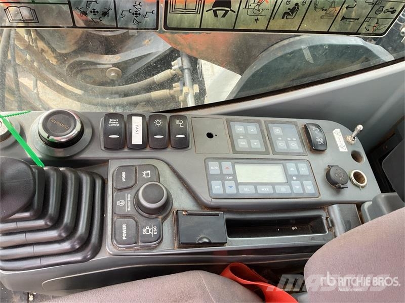 Doosan DX225LC-5 Tracked Excavator Excavatoare pe șenile