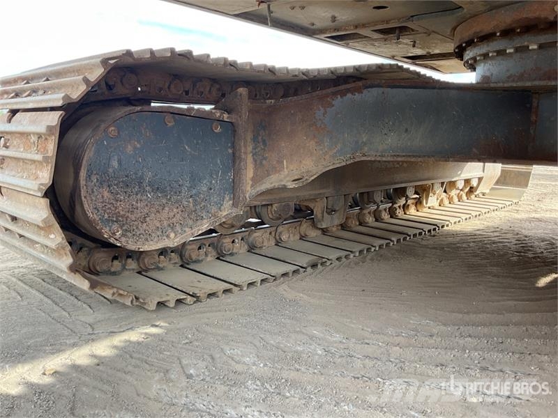 Doosan DX225LC-5 Tracked Excavator Excavatoare pe șenile